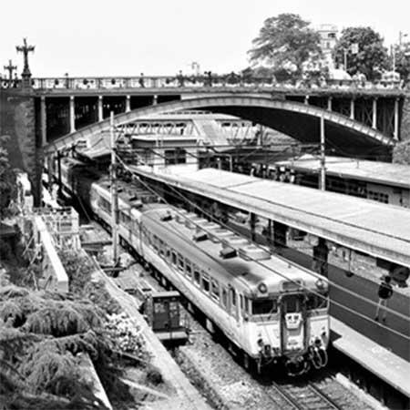 輝鉄会「輝け！昭和生まれの車両たち」グループ写真展を開催