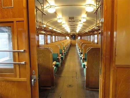  京都鉄道博物館で「モハ80形1号車」公開