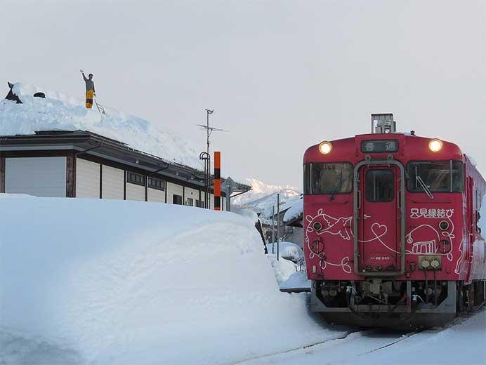 なじょも写真倶楽部写真展「魚沼を駆け抜けたヨンマル」をCO-CO PHOTO SALONで開催