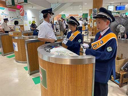 黒部峡谷鉄道，「こども駅長の日」の参加者を募集