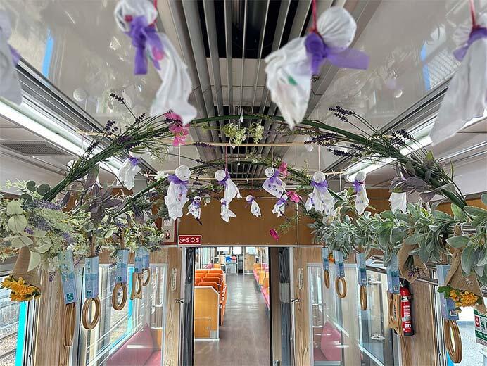 伊賀鉄道で「アロマ＆フラワートレイン」を運転