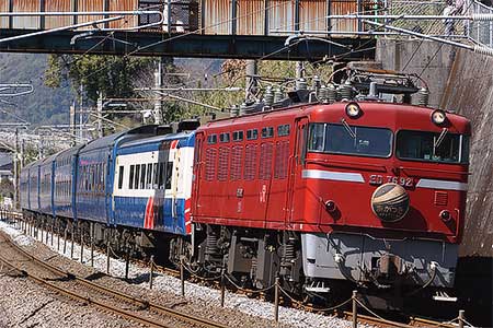 さよなら寝台特急「出雲」ツアーご参加記念　記念盾 Amazon.co.jp: 寝台特急「出雲」: 石井尚顕写真集 (Bee Books