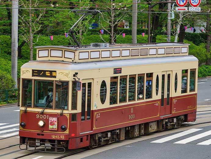 都電荒川線で「都電さくら号」3年ぶりに運転