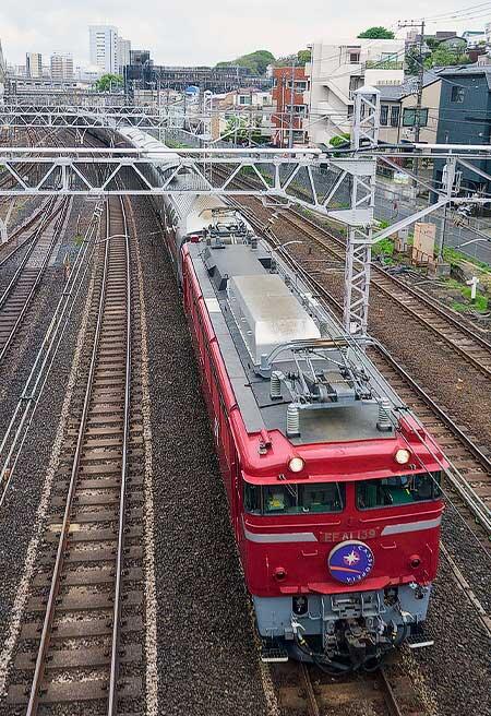 「カシオペア紀行」をEF81 139がけん引