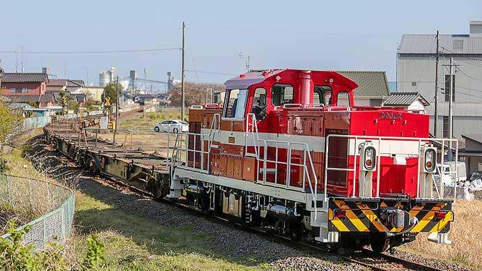 福島臨海鉄道でDD562の運用開始