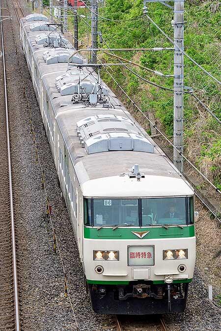 特急&ldquo;あしかが大藤まつり号&rdquo;185系で運転
