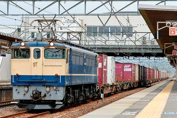 新鶴見機関区所属EF65 2101の話題