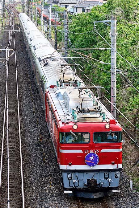 「カシオペア紀行」をEF81 95がけん引