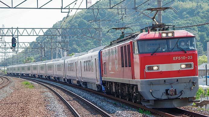 737系12両が甲種輸送される