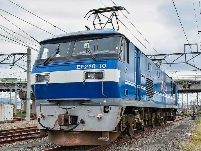 静岡貨物駅が公開される