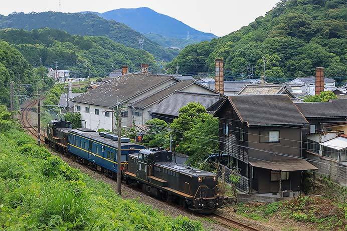 マヤ34 2009が佐世保線ほかを検測