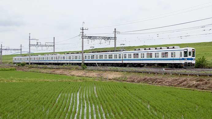 東武8000系による団臨が東武日光線・伊勢崎線・野田線で運転される