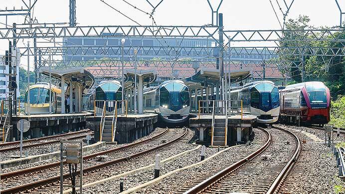 近鉄で「しまかぜ」による特別列車運転