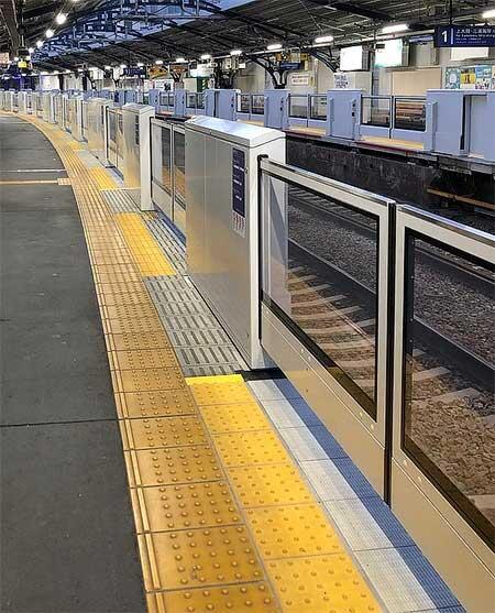 京急，金沢文庫駅3・4番線でホームドアの設置に着手