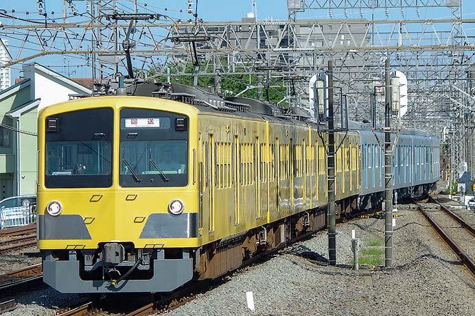 西武40000系40162編成が甲種輸送される