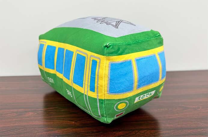 「江ノ電クッション」を発売