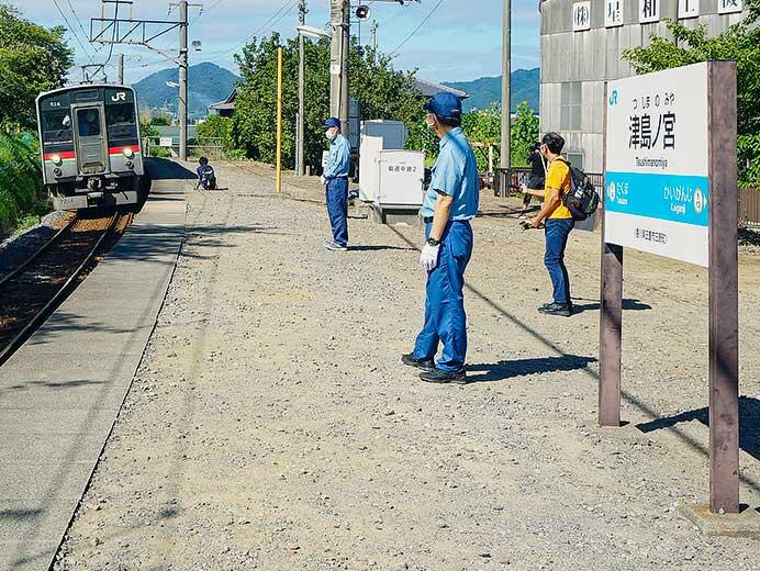 予讃線津島ノ宮駅が営業