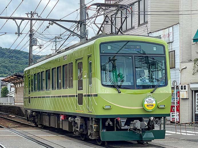 叡電デオ712に「八瀬えいでん 《駅》 地ビール祭り」ヘッドマーク