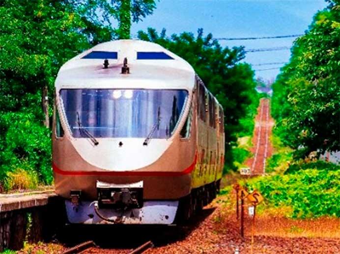 京都丹後鉄道，KTR800形「TANGO EXPLORER オマージュトレイン」を運転