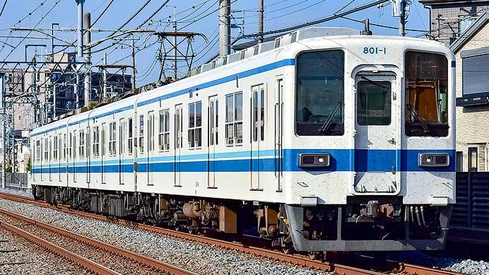 東武800系による団臨運転