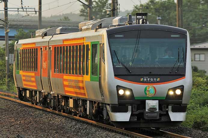 HB-E300系「リゾートあすなろ」に「ありがとう」ヘッドマーク