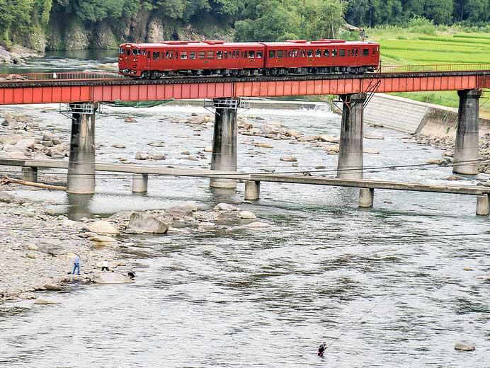 「いさぶろう・しんぺい」が由布院へ