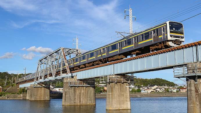 内房線で「第59回館山湾花火大会」にともなう臨時列車運転