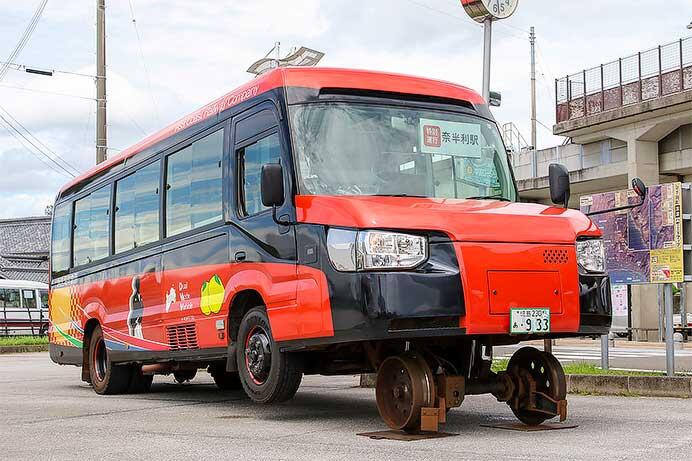 「DMV奈半利特別運行」が行なわれる