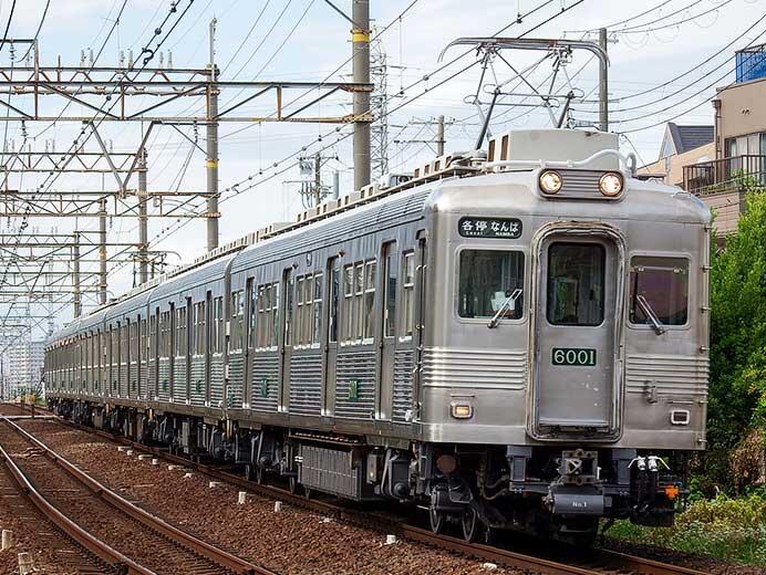 南海6000系「復活デザイン車両」が営業運転を開始