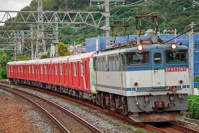 東京メトロ2000系2151編成が甲種輸送される