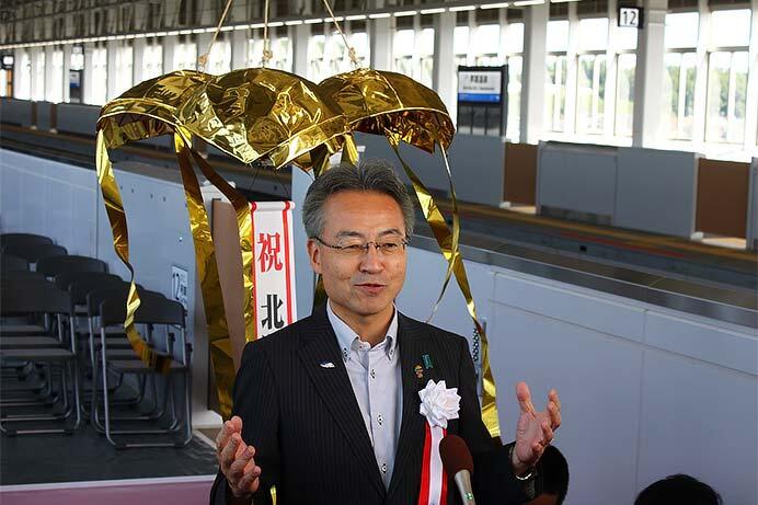 北陸新幹線 金沢&mdash;敦賀間で車両走行試験が始まる
