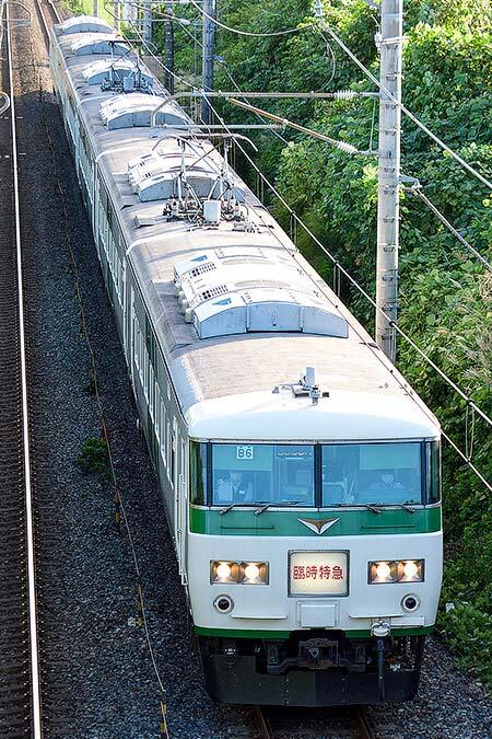 特急“鹿沼秋まつり”，185系で運転