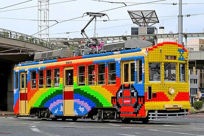 豊橋鉄道で「フラワートラム」（花電車）運転
