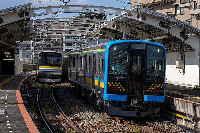 E131系1000番代T2編成が鶴見線で試運転