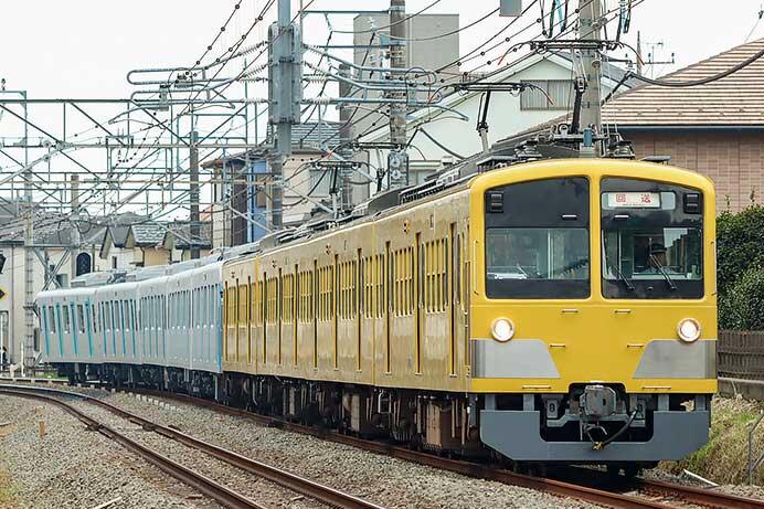 西武40000系40163編成が甲種輸送される