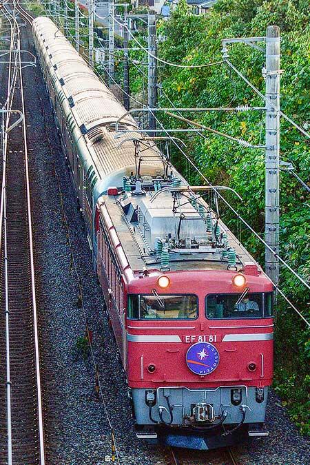 「カシオペア紀行」をEF81 81がけん引