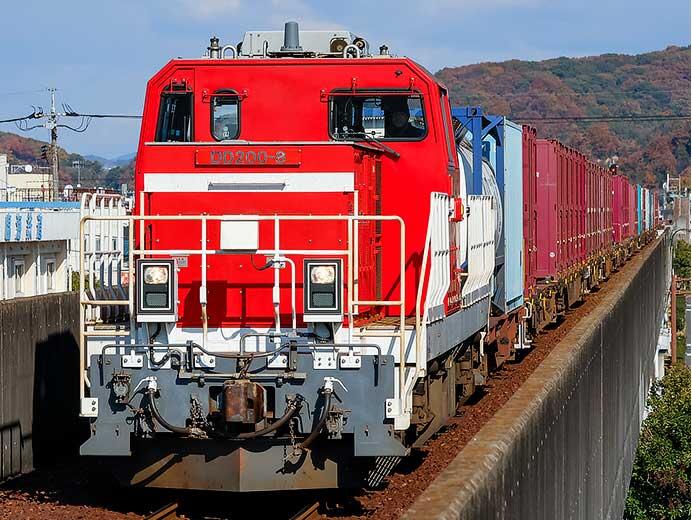 岡山地区DD200形の話題