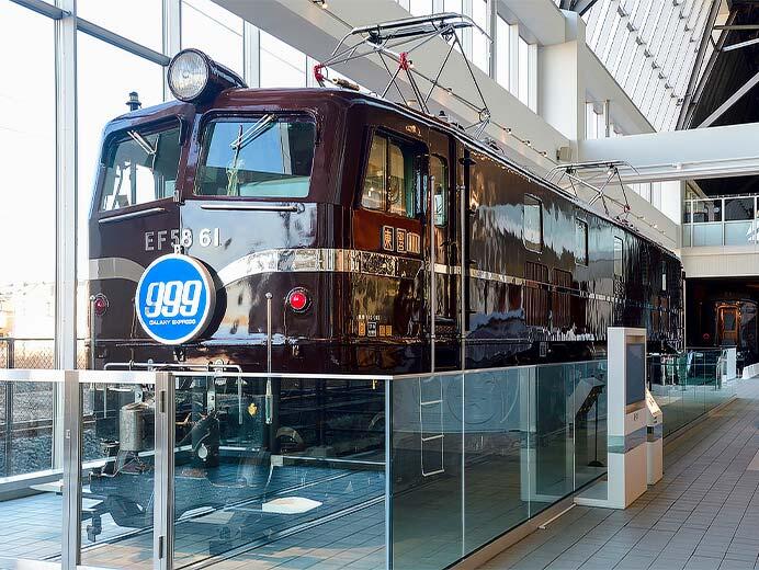 鉄道博物館のEF58 61に「999」ヘッドマーク