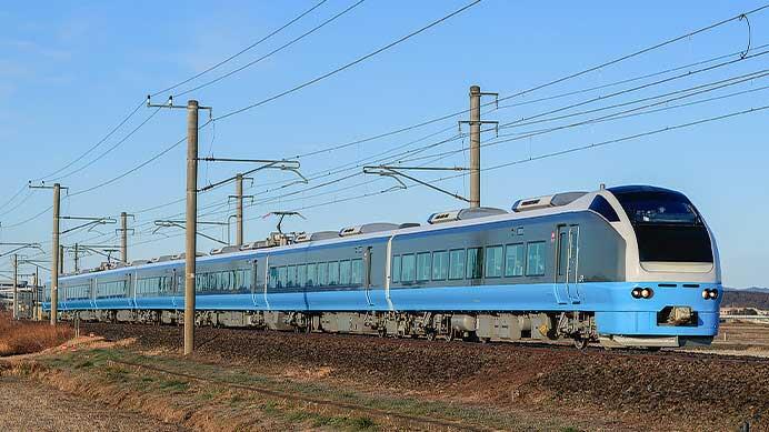 臨時特急“ときわ（勝田全国マラソン号）”運転