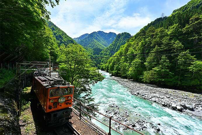 黒部峡谷鉄道，2024年度の営業運転を4月19日から開始
