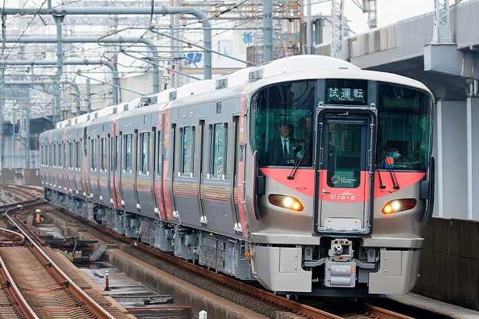 227系500番代L14編成・L15編成が登場