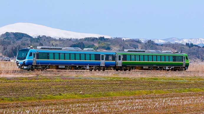 HB-E300系「SATONO」が左沢線に入線