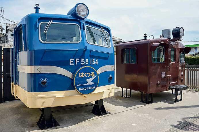 EF58 154カットボディがブルートレイン色仕様に