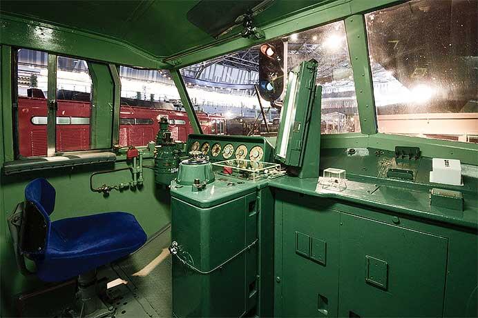 鉄道博物館で「車両ステーション月替わり運転室公開」開催