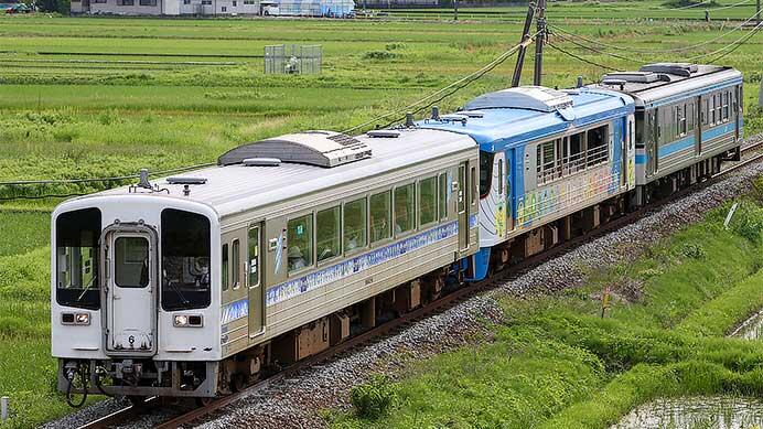 土佐くろしお鉄道ごめんなはり線で連休の増結