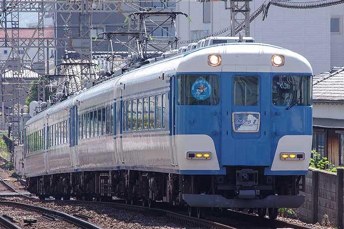 近鉄15200系「あおぞらII」による団臨運転