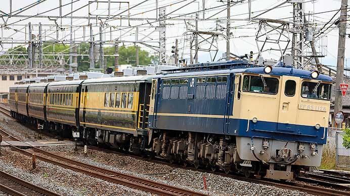 EF65と「サロンカーなにわ」による訓練列車運転