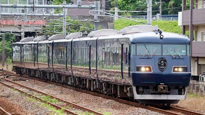 117系「WEST EXPRESS銀河」が団臨で下関へ
