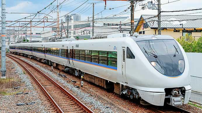 683系W32編成が試運転を実施
