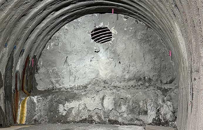 北海道新幹線 磐石トンネルが貫通